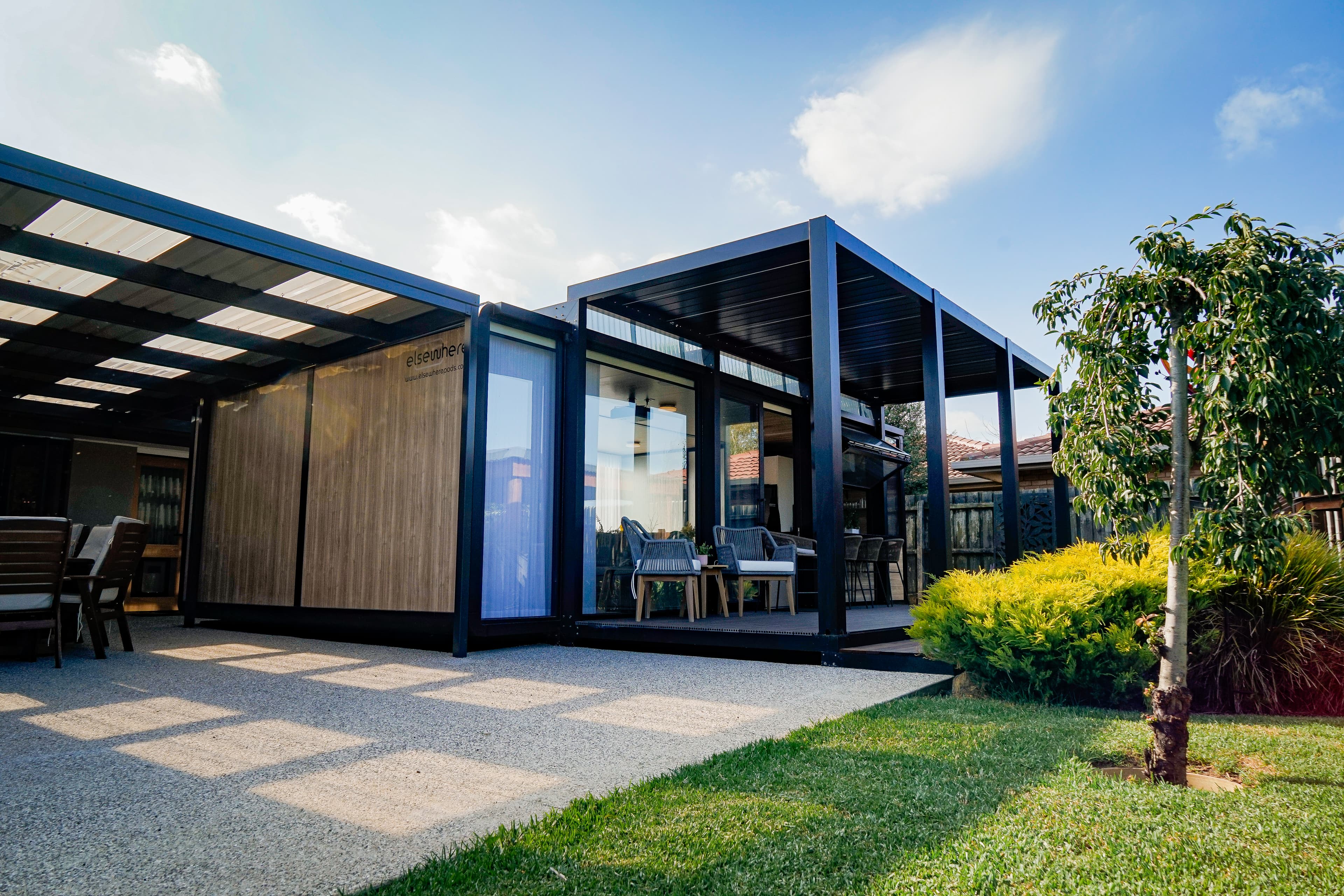 Elsewhere Pod exterior